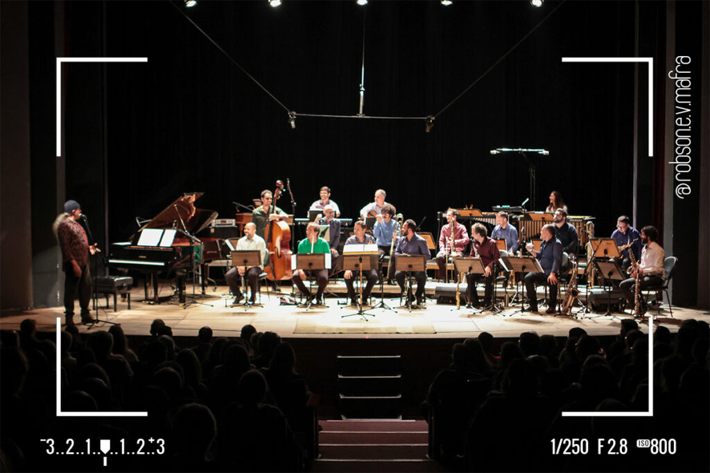 Egberto Gismonti & Orquestra à Base de Sopro (OABS). Foto: Robson E. V. Mafra